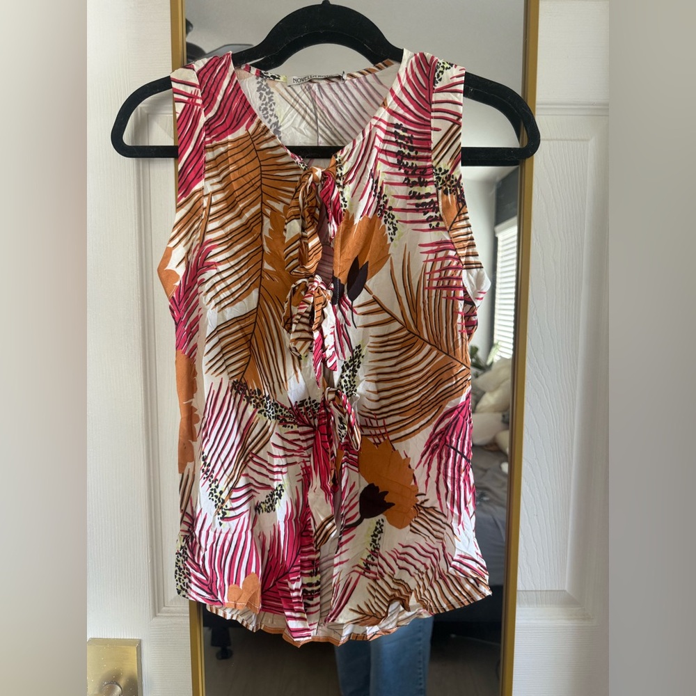 Novella Royale Tropical Print Sleeveless Blouse - Pink, Orange, White